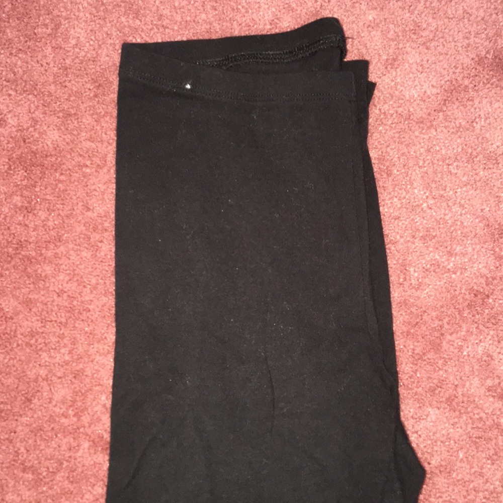 Black leggings